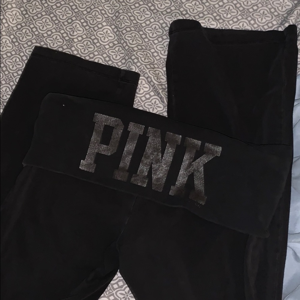 WORN yoga pant